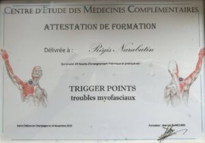 Attestation en Trigger Points et Troubles Myofasciaux par le Centre d'études des Médecines Complémentaires.